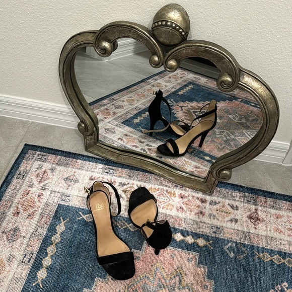 Material Girl Blair Dress Shoe - 8M w/box (optional) - Picture 3 of 8